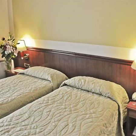 Hotel Lloyd Μιλάνο Εξωτερικό φωτογραφία