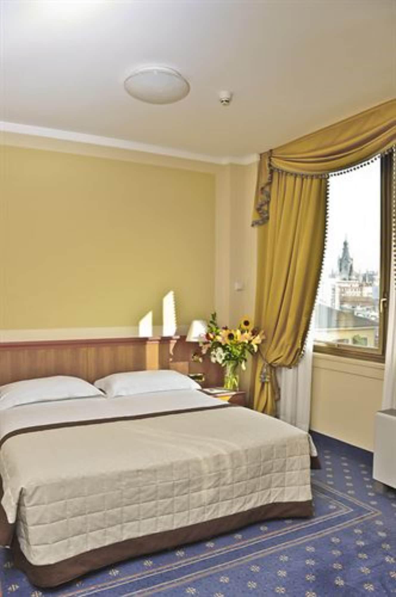 Hotel Lloyd Μιλάνο Εξωτερικό φωτογραφία