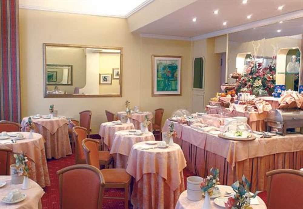 Hotel Lloyd Μιλάνο Εξωτερικό φωτογραφία